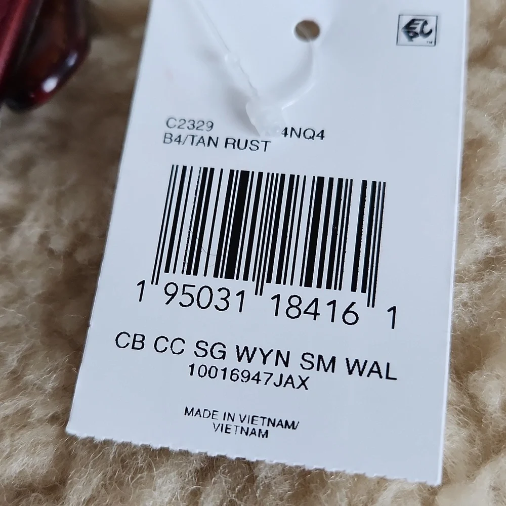 NWT Coach Colorblock Wyn Small Signature Leather Wallet 🤎🎁♥️ - Picture 16 of 16